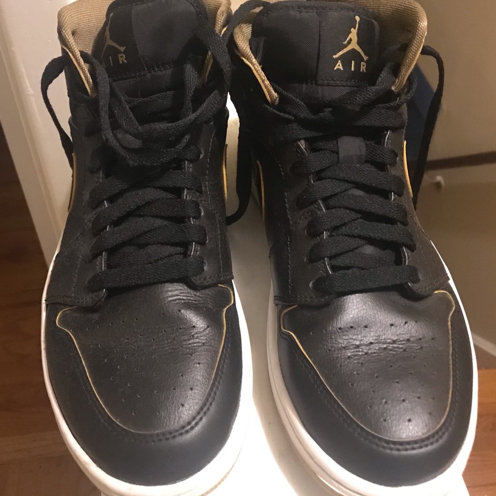 Air Jordan 1s